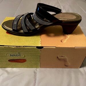 Naot Black Dress Sandals size 40